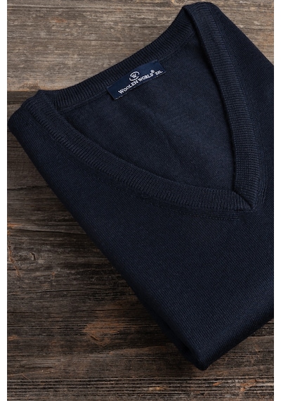 Woolen World V Yaka Battal Büyük Boy Yünlü Kolsuz Triko Süveter Lacivert