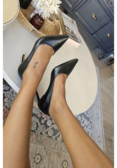 036 150 Topukla Kadın İnce Topuk Stiletto Siyah Deri