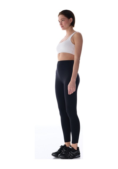 Penti LYCRA Beyaz Cream Hafif Destek Kare Yaka Çıkarılabilir Pedli Spor Sütyeni