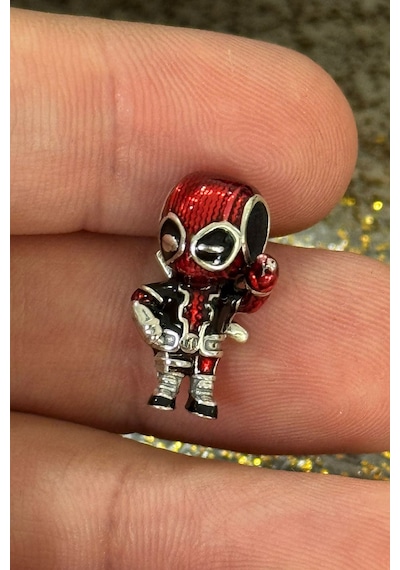 Fubena Deadpool Charm Gümüş