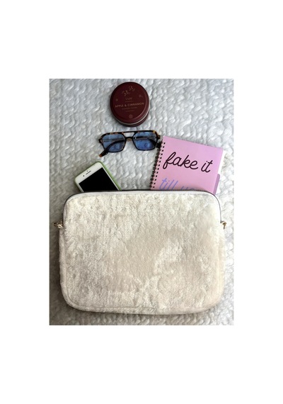 Plush Studıo Beyaz Toscase Askısız 13-13.3-14inç Macbook, Laptop Çantası 36x26cm Beyaz Beyaz