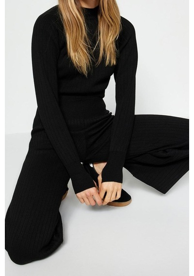 Ersefa Tarz Kadın Modern Moda Normal Bel Boru Paça Dik Yaka Crop Parmak siyah