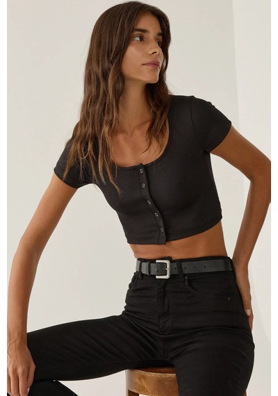 Hiccup Düğmeli Havuz Yaka Crop Top Siyah