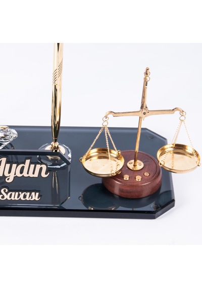 Terazi Biblolu Avukat Hakim Savcı Masaüstü İsimlik Ofis