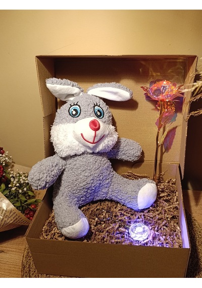 Kutulu Hediye Seti / Peluş Tavşan 30cm - Renk Değiştiren Işıklı Anahtarlık - Sonsuzluk Gülü