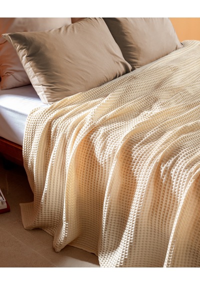 Madame Coco Avril Tek Kişilik Pamuklu Ecocell Lüks Pike - Gold 8684427029886 Sarı