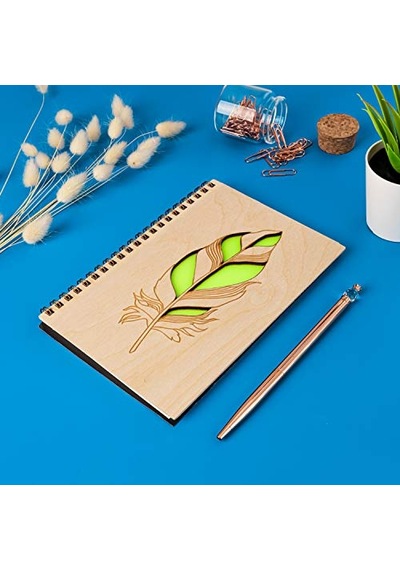 Kalem Tasarımlı Ahşap Kapaklı Defter Çok Renkli