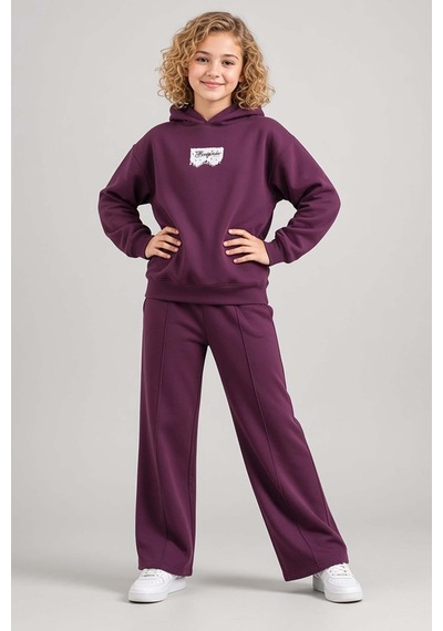 Riccotarz Kız Çocuk Üzeri Dantel Bonjour Yazı Detaylı Kapüşonlu Sweatshirt Bol Kesim Mürdüm Eşofman Takım Riccotarz Kız Çocuk Üzeri Dantel Bonjour Yazı Detaylı Kapüşonlu Sweatshirt Bol Kesim Mürdüm Eşofman Takım