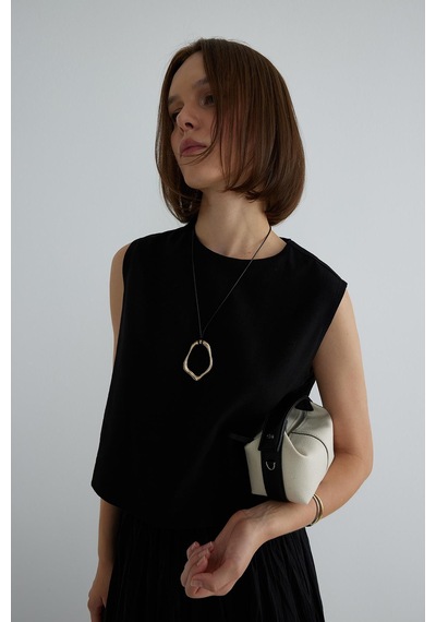 Suud Collection Siyah Lavin Sıfır Kol Keten Bluz