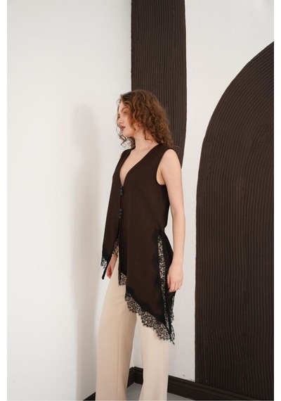 Verymoda Sıfır Kol Etek Ucu Dantel V Yaka Bluz D2993 Kahve