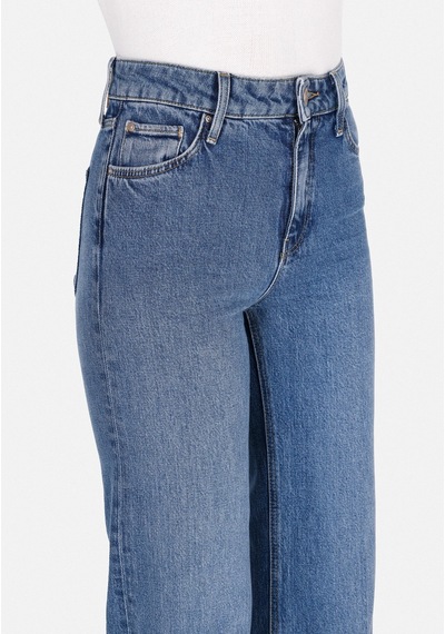 Colin's Colins Regular Fit Yüksel Bel Geniş Paça Kadın Mavi Jean Pantolon Cl1074394 Q1.v1 Dn44204 Denim Colin's Colins Regular Fit Yüksel Bel Geniş Paça Kadın Mavi Jean Pantolon Cl1074394 Q1.v1 Dn44204 Denim