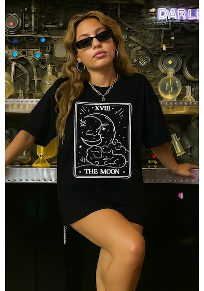 The Moon Baskılı Oversize Unisex Tişört SIYAH