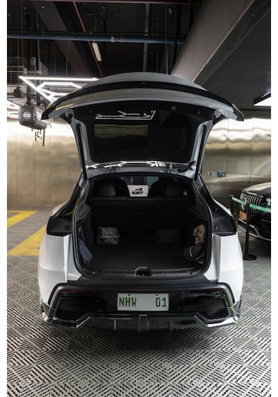 Tesla Model Y Juniper Yofer Arka Tampon Body Kit 2025+ Sonrası