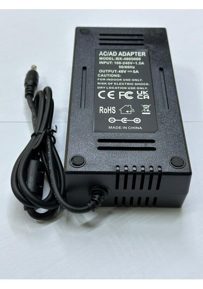 48 V 5 A Adaptör 48 V 5 A 5.5 Mm 2.5 Mm Adaptör Siyah