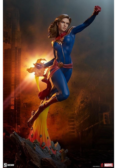 Sideshow Collectibles Captain Marvel Avengers Assemble Statue - 2