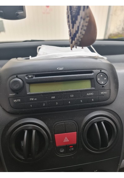 Linea punto fiorino nemo bipper BLAUPUNKT marka teypler için