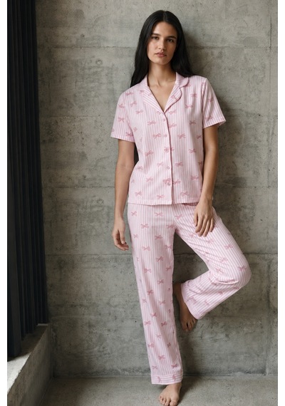 V Yaka Düğmeli Casual Pembe Pijama Takımı
