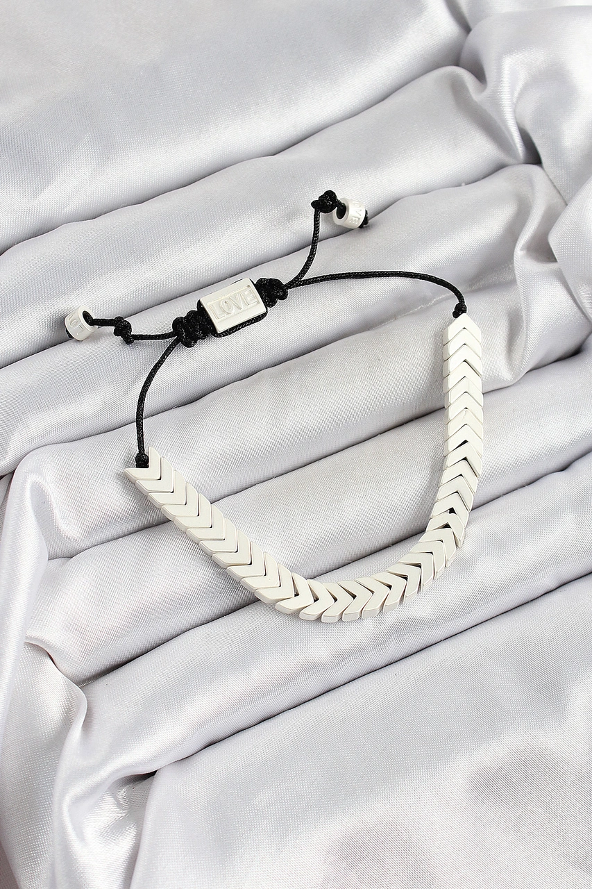 Pirinç Asansörlü Beyaz Juju Kadın Bileklik Çr