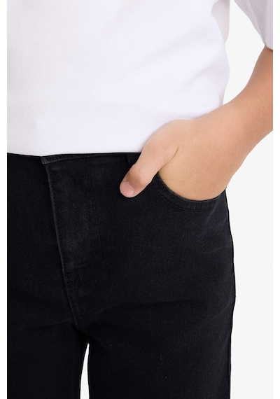 Defacto Erkek Çocuk Straight Fit Standart Paça Basic Düz Jean Pantolon B5445a826smnm40 Siyah-nm40