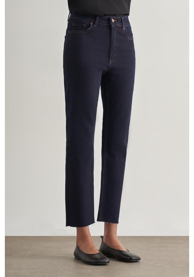 Mizalle Kesikli Mom Fit Denim Lacivert Pantolon Lacivert