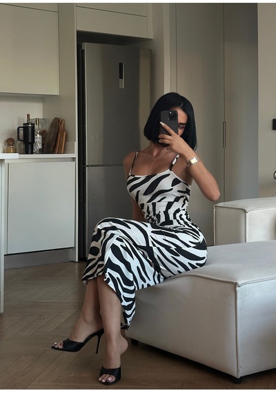 Meecy Zebra Desenli Askılı Yırtmaçlı Bürümcük Elbise Zebra Zebra