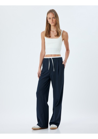 Koton Crop Fitilli Atlet Slim Fit Kare Yaka Pamuklu Beyaz 4sak10996ek Beyaz