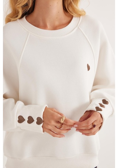 Tudors Kadın Regular Fit Klasik Kesim %100 Pamuk Baskılı Bisiklet Yaka Beyaz Sweatshirt-36933 Tudors Kadın Regular Fit Klasik Kesim %100 Pamuk Baskılı Bisiklet Yaka Beyaz Sweatshirt-36933