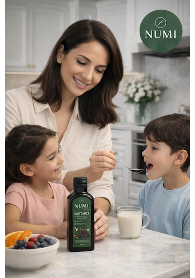 Nutrimix Karadut & Keçiboynuzu Pekmezli Bitkisel Karışım C Vitaminli Katkısız 150 Gr