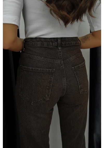 Yıkamalı Kahve Kesik Paça Boy Fit Kadın Jean Pantolon Taş
