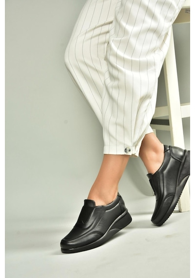 Fox Shoes U555071003 Siyah Hakiki Deri Comfort Ortopedik Taban Kadın Ayakkabı Siyah-hakiki Deri Fox Shoes U555071003 Siyah Hakiki Deri Comfort Ortopedik Taban Kadın Ayakkabı Siyah-hakiki Deri