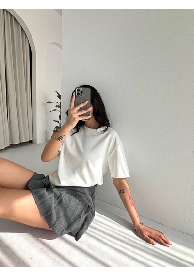 Kadın Taş Detaylı Basic Tişört Kısa Kol Minimal Şık T-shirt BEYAZ