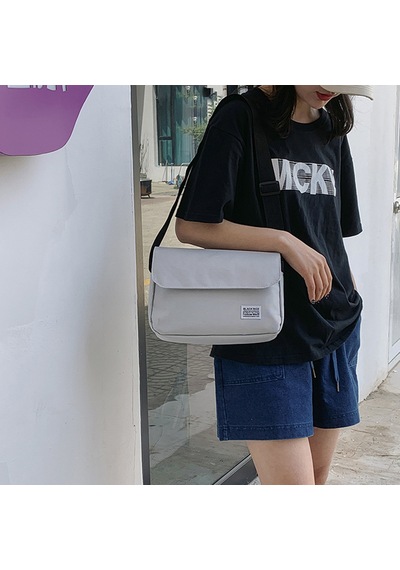 Dachuang "günlük Kullanım Ve Seyahat İçin Flep Kapanışlı Katı Siyah Naylon Crossbody Çanta" Red