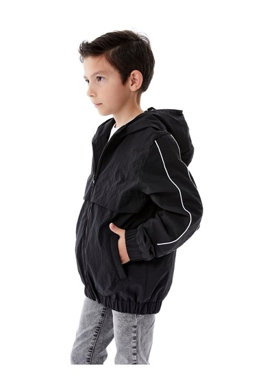 Benitto Kids Erkek Çocuk Kapüşonlu Yağmurluk 51362 Siyah