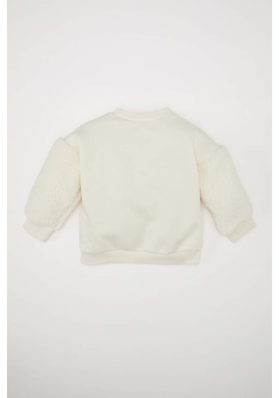 DeFacto Kız Bebek Bisiklet Yaka Yılbaşı Temalı İçi Yumuşak Tüylü Sweatshirt D6229A524WNER233 Ekru DeFacto Kız Bebek Bisiklet Yaka Yılbaşı Temalı İçi Yumuşak Tüylü Sweatshirt D6229A524WNER233 Ekru