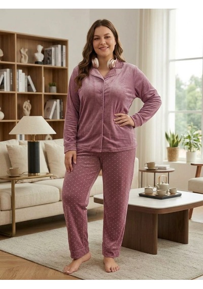 Büyük Beden Boydan Düğmeli Likralı Yumuşak Tuşeli Kadife Kumaş Pijama Takımı Açık Pudra