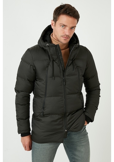 Buratti Kapüşonlu Suya Ve Rüzgara Dayanıklı Soğuk Geçirmez Slim Fit Erkek Mont 5717101 Haki Buratti Kapüşonlu Suya Ve Rüzgara Dayanıklı Soğuk Geçirmez Slim Fit Erkek Mont 5717101 Haki