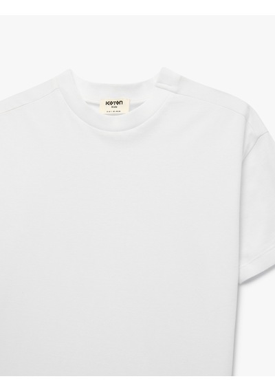 Koton Pamuklu Kısa Kollu Bisiklet Yaka Oversize Basic Tişört Beyaz 6skb10023tk Beyaz