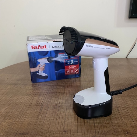 Tefal DT3030 Access Steam Pocket Buharlı Dikey Ütü - 1830007750 (Teşhir)