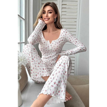 Merry See Çiçek Desenli Uzun Kollu Pijama Takımı Beyaz