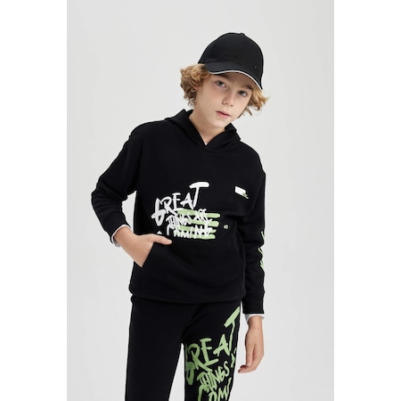 Defacto Erkek Çocuk Oversize Fit Kapüşonlu Baskılı Sweatshirt C0357A823CWBK81