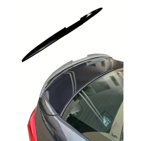 Universal Yarasa Spoiler Piano Black 120 Cm