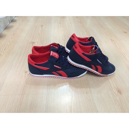 Kirmizi Reebok 2015 Yeni Sezon Bay Bayan Spor Ayakkabi Fiyatlari Ve Ozellikleri