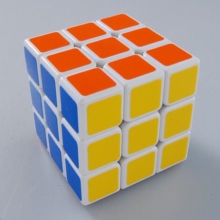 Zeka Kupu Esnek Cevirmeli Kendinden Renkli Rubik Kup 5 5cm 3 3 3 Fiyatlari Ve Ozellikleri