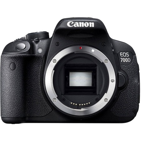 Canon EOS 700D Body DSLR Fotoğraf Makinesi (İthalatçı Garantili)