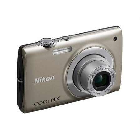Nikon Coolpix S2500 12 MP Dijital Fotoğraf Makinesi (İthalatçı Garantili)