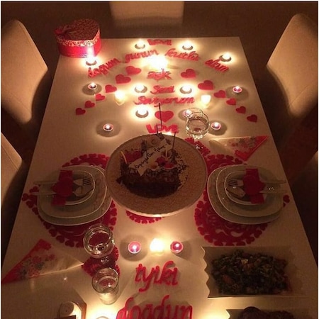 25 Parça Romantik Doğum Günü Masa Süsleme Kırmızı Keçe  Seti