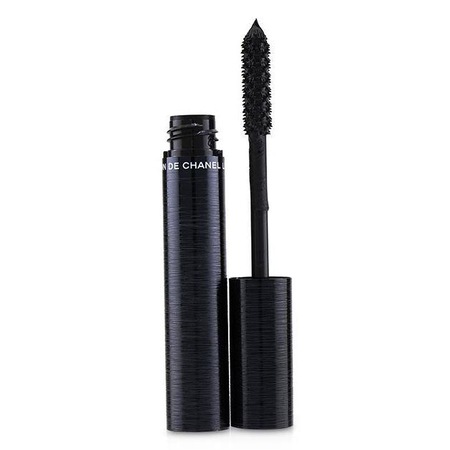 Chanel Maskara ile Tüm Gün Süren Dolgunluk