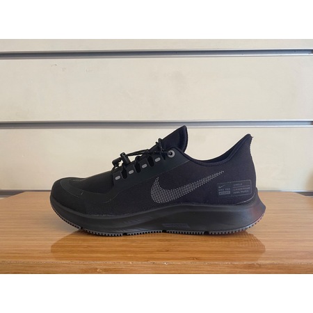 nike zoom shield pegasus 35