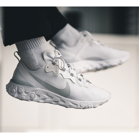 react element 55 se su19 on feet