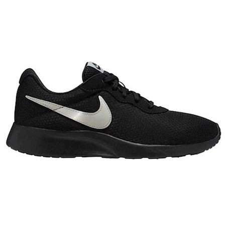 nike tanjun non slip